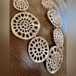 Paparazzi necklace and earring set- bronze/copper like color